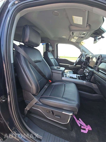 2023 Ford Super Duty F-250 Lariat Crew Cab Medium Bed - miniatura 15