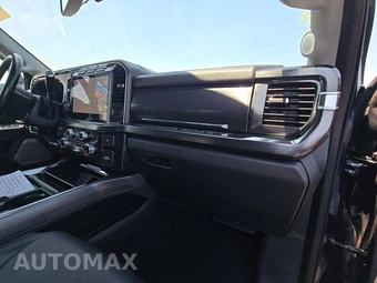 2023 Ford Super Duty F-250 Lariat Crew Cab Medium Bed - miniatura 16