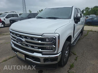 2023 Ford Super Duty F-250 Lariat Crew Cab Medium Bed