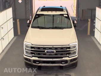 2023 Ford Super Duty F-250 Lariat Crew Cab Medium Bed - miniatura 2