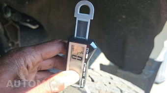 2023 Ford Super Duty F-250 Lariat Crew Cab Medium Bed - miniatura 20