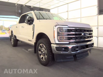 2023 Ford Super Duty F-250 Lariat Crew Cab Medium Bed - miniatura 3