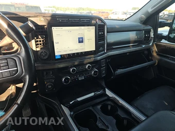 2023 Ford Super Duty F-250 Lariat Crew Cab Medium Bed - miniatura 11