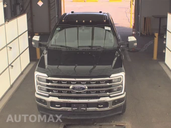 2023 Ford Super Duty F-250 Lariat Crew Cab Medium Bed - miniatura 2