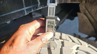 2023 Ford Super Duty F-250 Lariat Crew Cab Medium Bed - miniatura 26