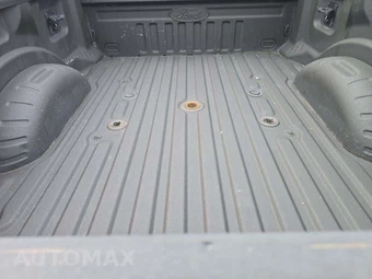 2023 Ford Super Duty F-250 Lariat Crew Cab Medium Bed - miniatura 14