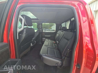2023 Ford Super Duty F-250 Lariat Crew Cab Medium Bed - miniatura 13