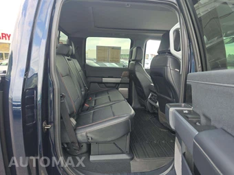2023 Ford Super Duty F-250 Lariat Crew Cab Medium Bed - miniatura 13