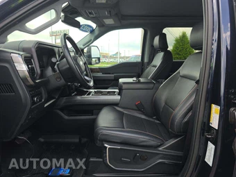 2023 Ford Super Duty F-250 Lariat Crew Cab Medium Bed - miniatura 3