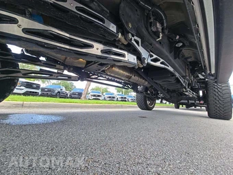 2023 Ford Super Duty F-250 Lariat Crew Cab Medium Bed - miniatura 7