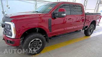 2023 Ford Super Duty F-250 Lariat Crew Cab Medium Bed