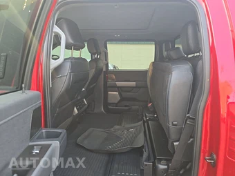 2023 Ford Super Duty F-250 Lariat Crew Cab Medium Bed - miniatura 13