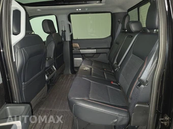 2023 Ford Super Duty F-250 Lariat Crew Cab Medium Bed - miniatura 13