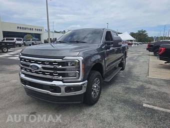 2023 Ford Super Duty F-250 Lariat Crew Cab Medium Bed