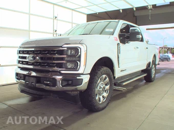 2023 Ford Super Duty F-250 Lariat Crew Cab Medium Bed