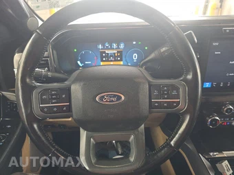 2023 Ford Super Duty F-250 Lariat Crew Cab Medium Bed - miniatura 10