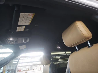 2023 Ford Super Duty F-250 Lariat Crew Cab Medium Bed - miniatura 19