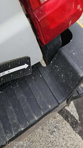 2023 Ford Super Duty F-250 Lariat Crew Cab Medium Bed - miniatura 26