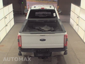 2023 Ford Super Duty F-250 Lariat Crew Cab Medium Bed - miniatura 5