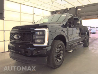 2023 Ford Super Duty F-250 Lariat Crew Cab Medium Bed