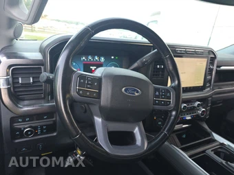 2023 Ford Super Duty F-250 Lariat Crew Cab Medium Bed - miniatura 10