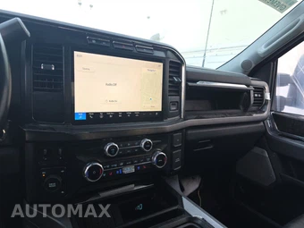 2023 Ford Super Duty F-250 Lariat Crew Cab Medium Bed - miniatura 11