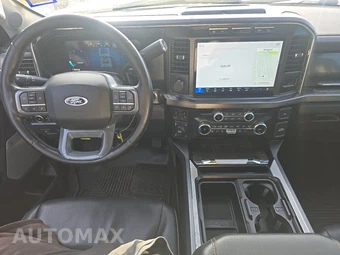 2023 Ford Super Duty F-250 Lariat Crew Cab Medium Bed - miniatura 11