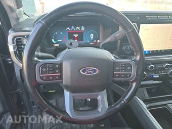 2023 Ford Super Duty F-250 Lariat Crew Cab Medium Bed - miniatura 10