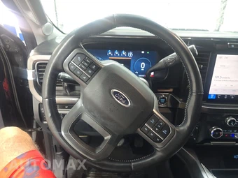 2023 Ford Super Duty F-250 Lariat Crew Cab Medium Bed - miniatura 10
