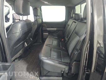 2023 Ford Super Duty F-250 Lariat Crew Cab Medium Bed - miniatura 13