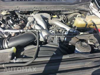 2023 Ford Super Duty F-250 Lariat Crew Cab Medium Bed - miniatura 15