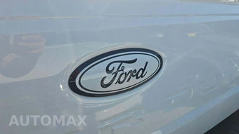 2023 Ford Super Duty F-250 Lariat Crew Cab Medium Bed - miniatura 24