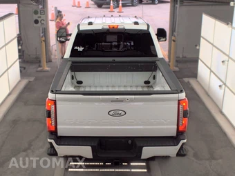 2023 Ford Super Duty F-250 Lariat Crew Cab Medium Bed - miniatura 5