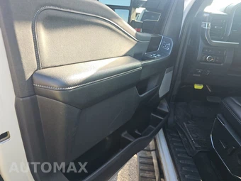 2023 Ford Super Duty F-250 Lariat Crew Cab Medium Bed - miniatura 9
