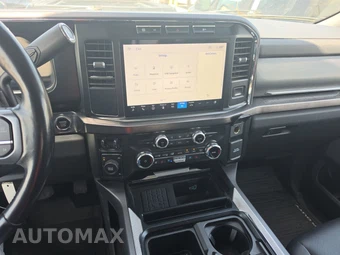 2023 Ford Super Duty F-250 Lariat Crew Cab Medium Bed - miniatura 11