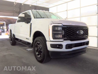 2023 Ford Super Duty F-250 Lariat Crew Cab Medium Bed - miniatura 3