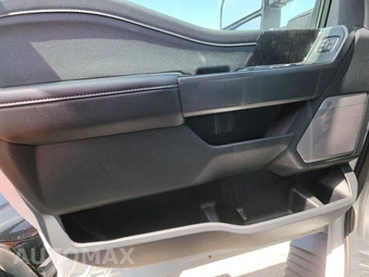 2023 Ford Super Duty F-250 Lariat Crew Cab Medium Bed - miniatura 9