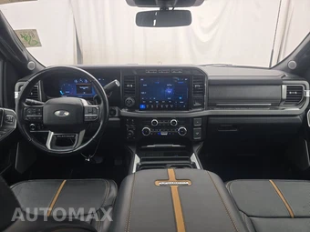 2023 Ford Super Duty F-250 Platinum Crew Cab Medium Bed - miniatura 11