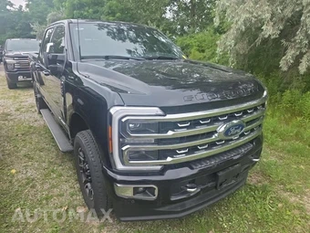 2023 Ford Super Duty F-250 Platinum Crew Cab Medium Bed - miniatura 3