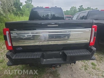 2023 Ford Super Duty F-250 Platinum Crew Cab Medium Bed - miniatura 5