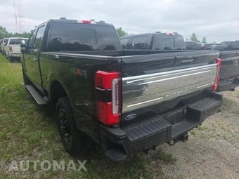 2023 Ford Super Duty F-250 Platinum Crew Cab Medium Bed - miniatura 6