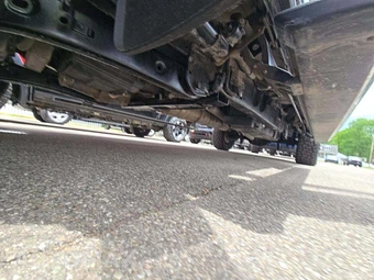 2023 Ford Super Duty F-250 Platinum Crew Cab Medium Bed - miniatura 7