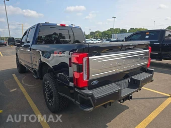 2023 Ford Super Duty F-250 Platinum Crew Cab Medium Bed - miniatura 2