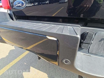 2023 Ford Super Duty F-250 Platinum Crew Cab Medium Bed - miniatura 22