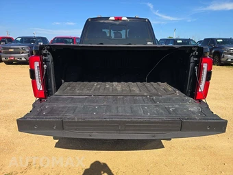 2023 Ford Super Duty F-250 Platinum Crew Cab Medium Bed - miniatura 11