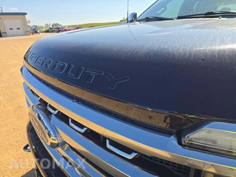 2023 Ford Super Duty F-250 Platinum Crew Cab Medium Bed - miniatura 19