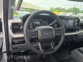 2023 Ford Super Duty F-250 XL Crew Cab Long Bed - miniatura 10