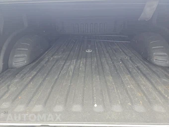 2023 Ford Super Duty F-250 XL Crew Cab Long Bed - miniatura 16