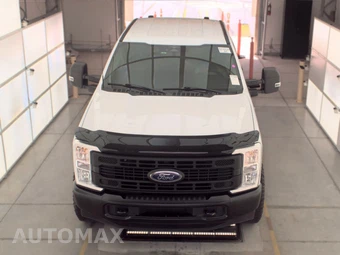 2023 Ford Super Duty F-250 XL Crew Cab Long Bed - miniatura 15