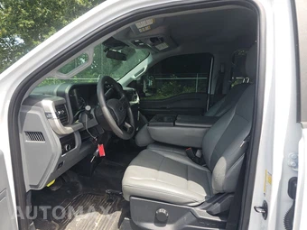 2023 Ford Super Duty F-250 XL Crew Cab Long Bed - miniatura 5